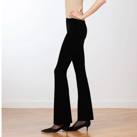 AVENUE MONTAIGNE BELLINI VELVET BLACK Flare Pants